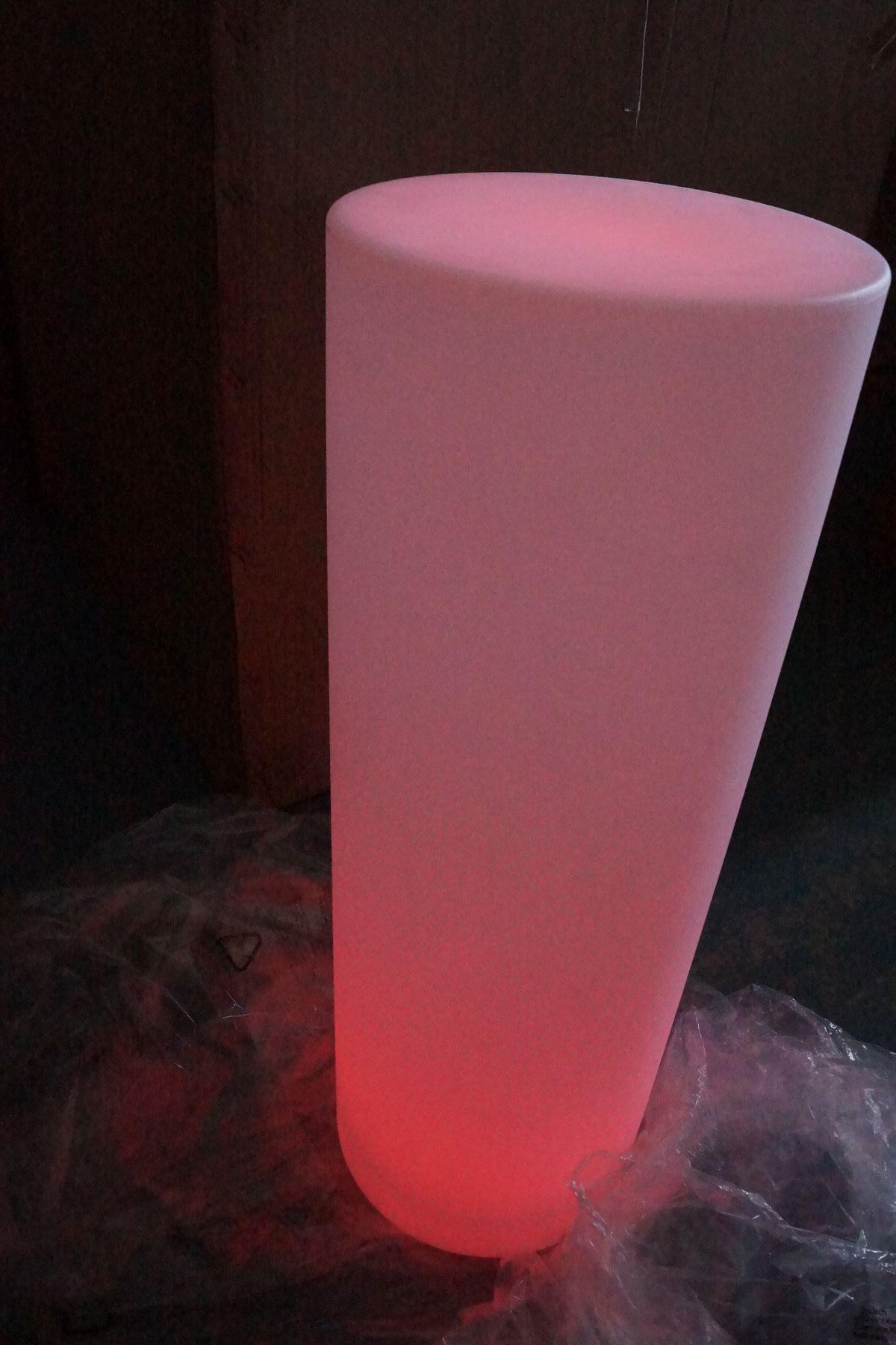 Decoration Waterproof LED Cylinder Floor Lamp (F007)
