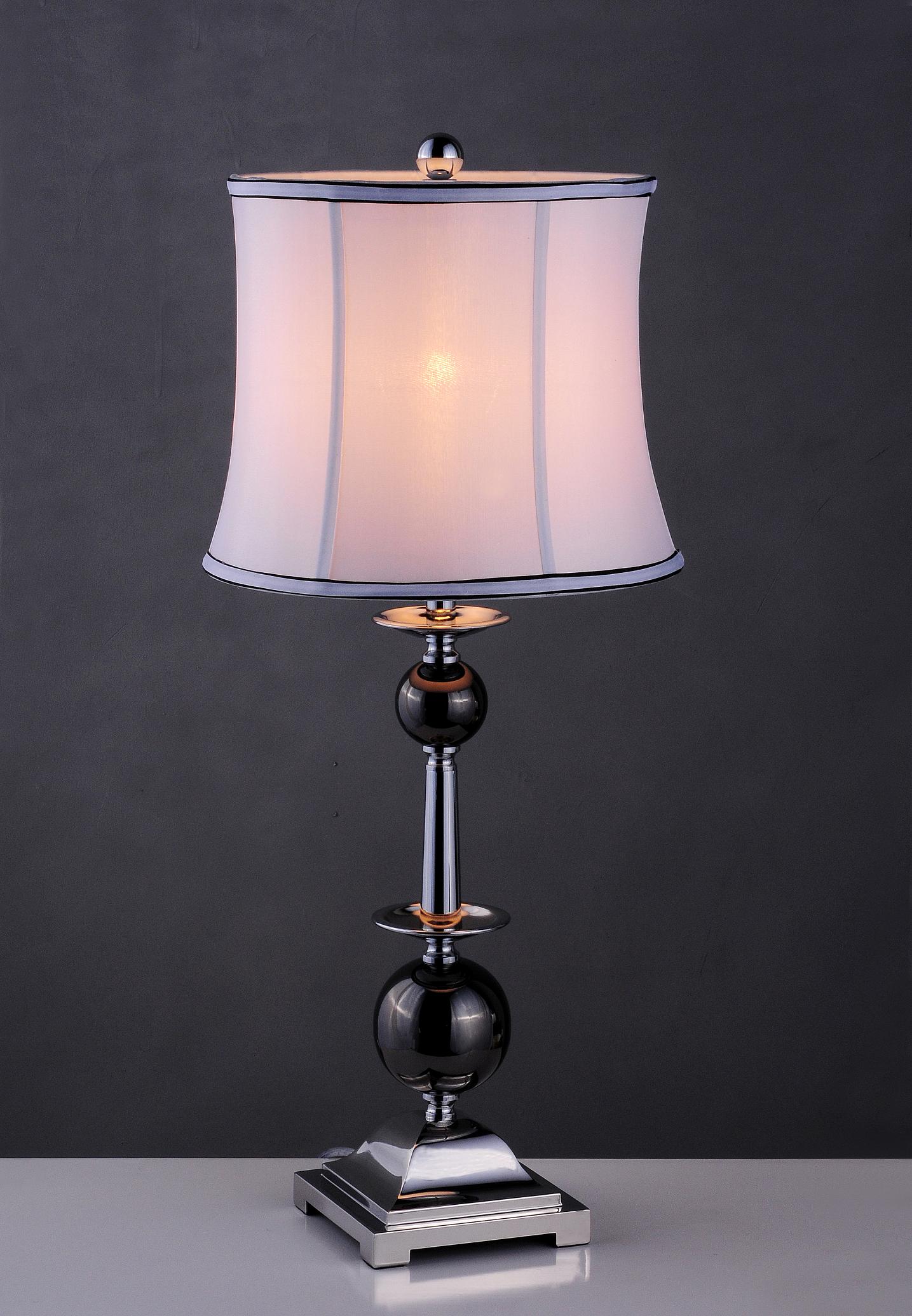 Elegant Shiny Black Metal Foyer Floor Lamps (BL6035)