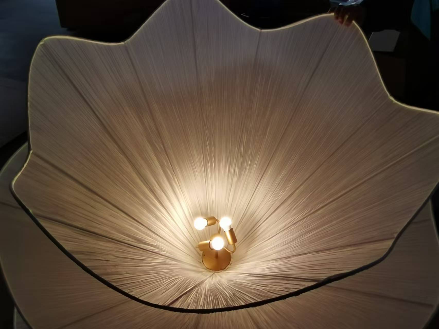 Big Decorative Silk Fabric Off-white Indoor Hallway Gallery Pendant Light (KIA-109P)
