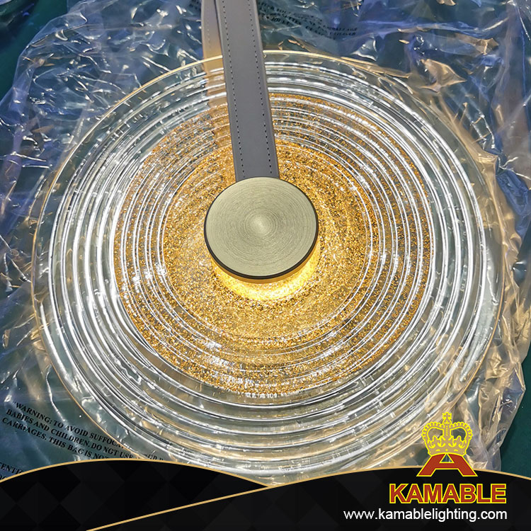 Splendid Amazing Glass Gold Powder Indoor Pendant Lamp (KA1312)