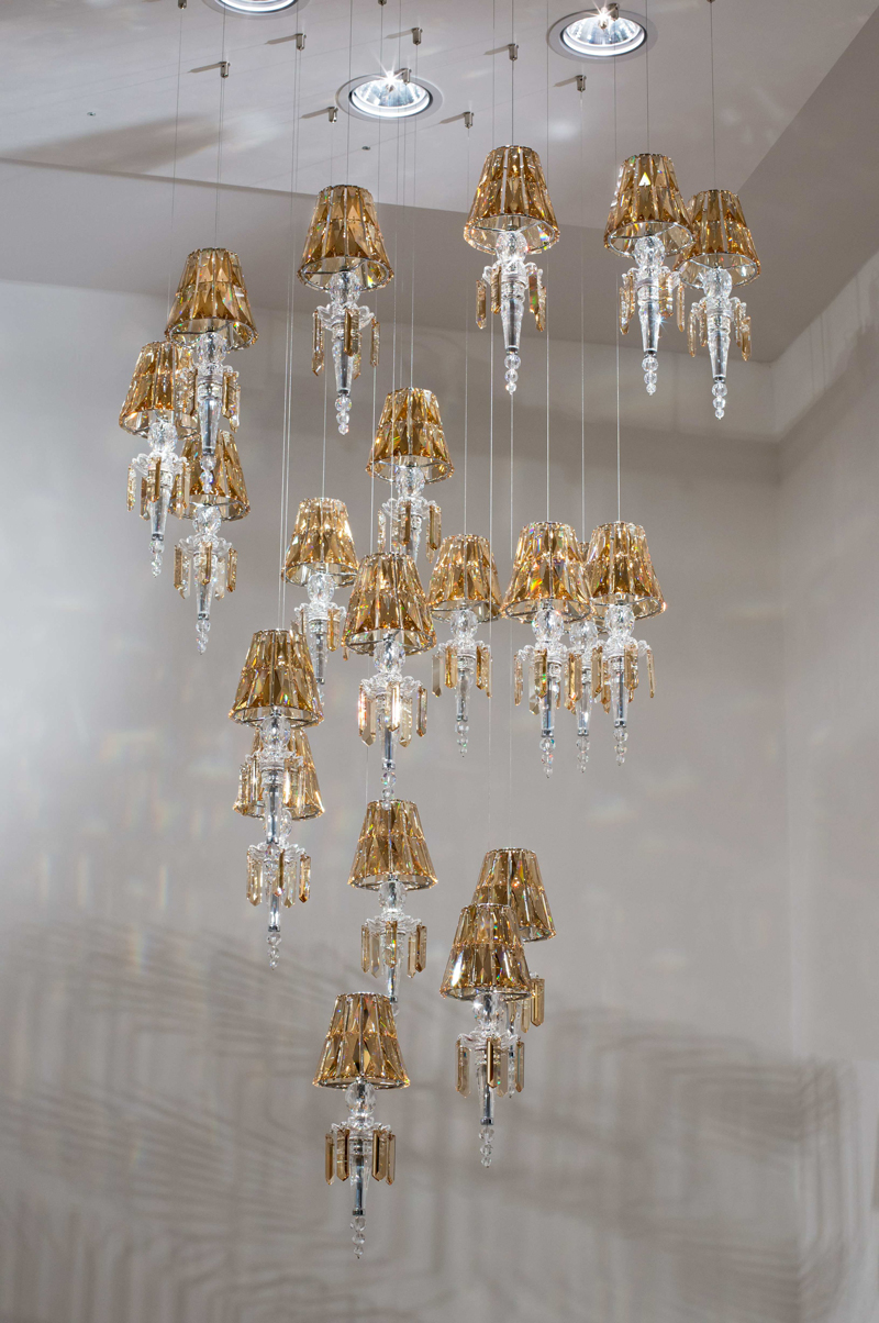 How To Choose The Hotel Lobby Chandelier