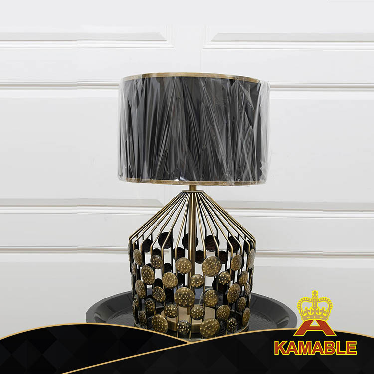 Special Round Dots Bronze Black Iron Fabric Showroom Table Lamp(KA525-T)