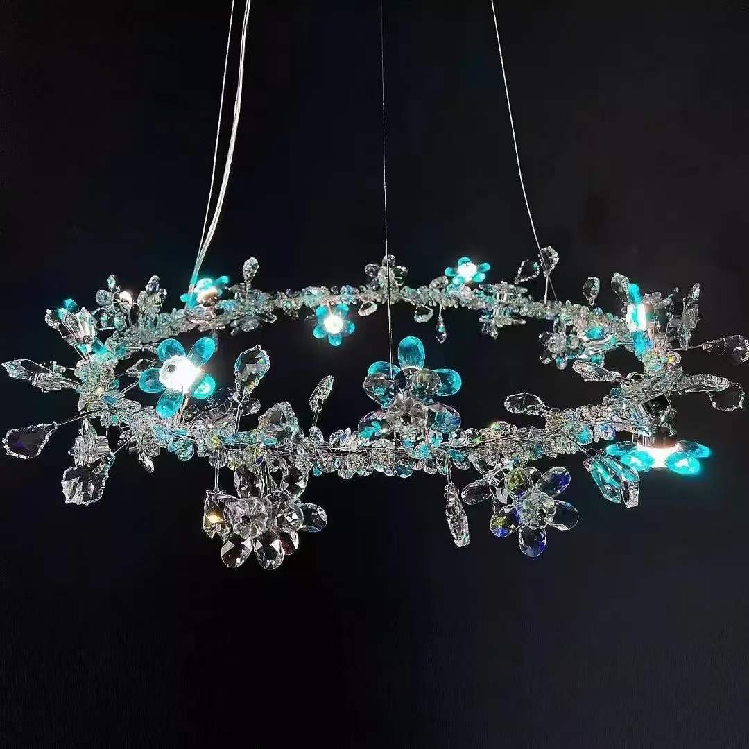 A Good Chandelier Can Be A Good Decoration at Home
