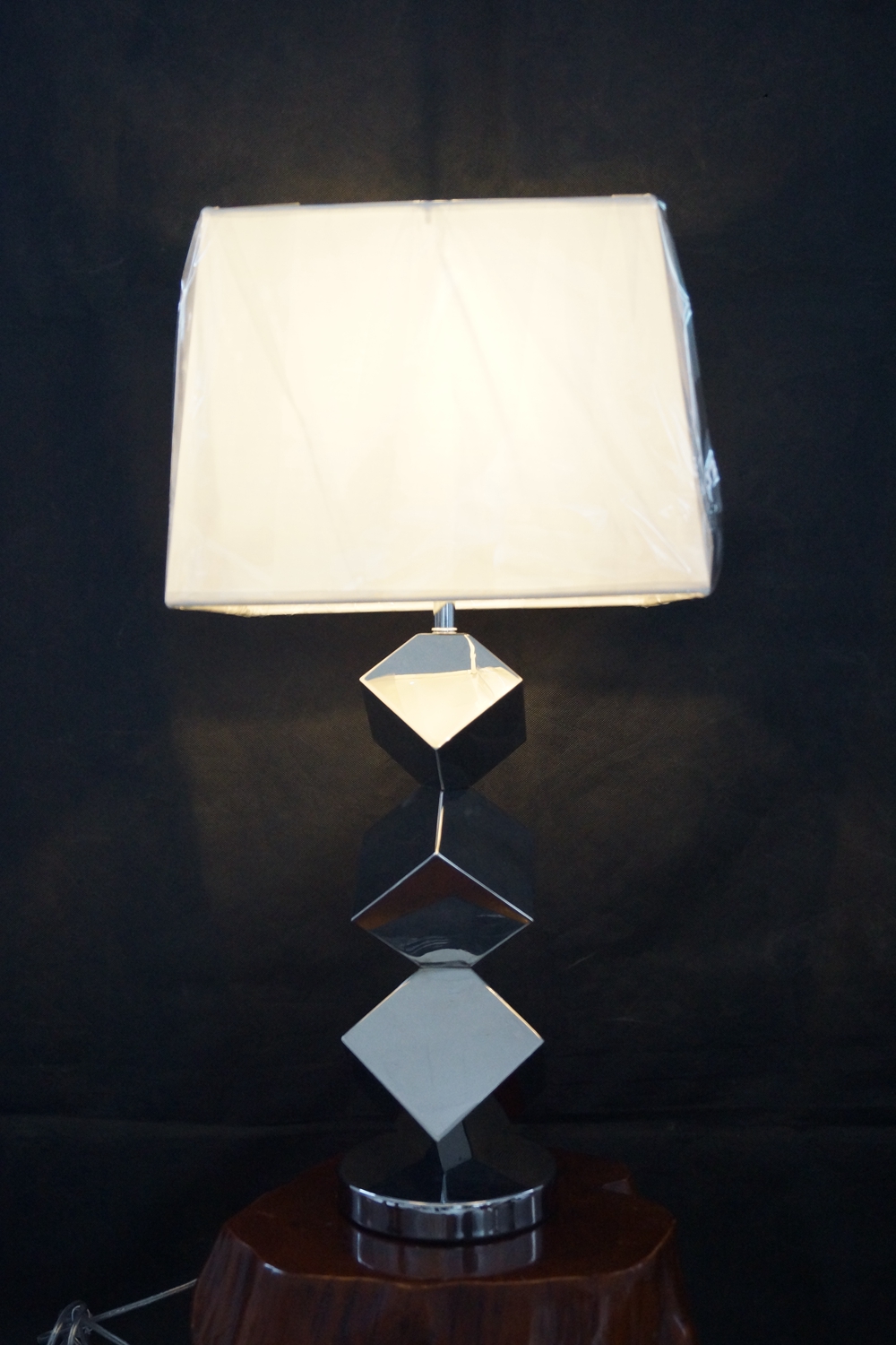 Hotel Project Customized Steel Table Lamp (BT-1020)