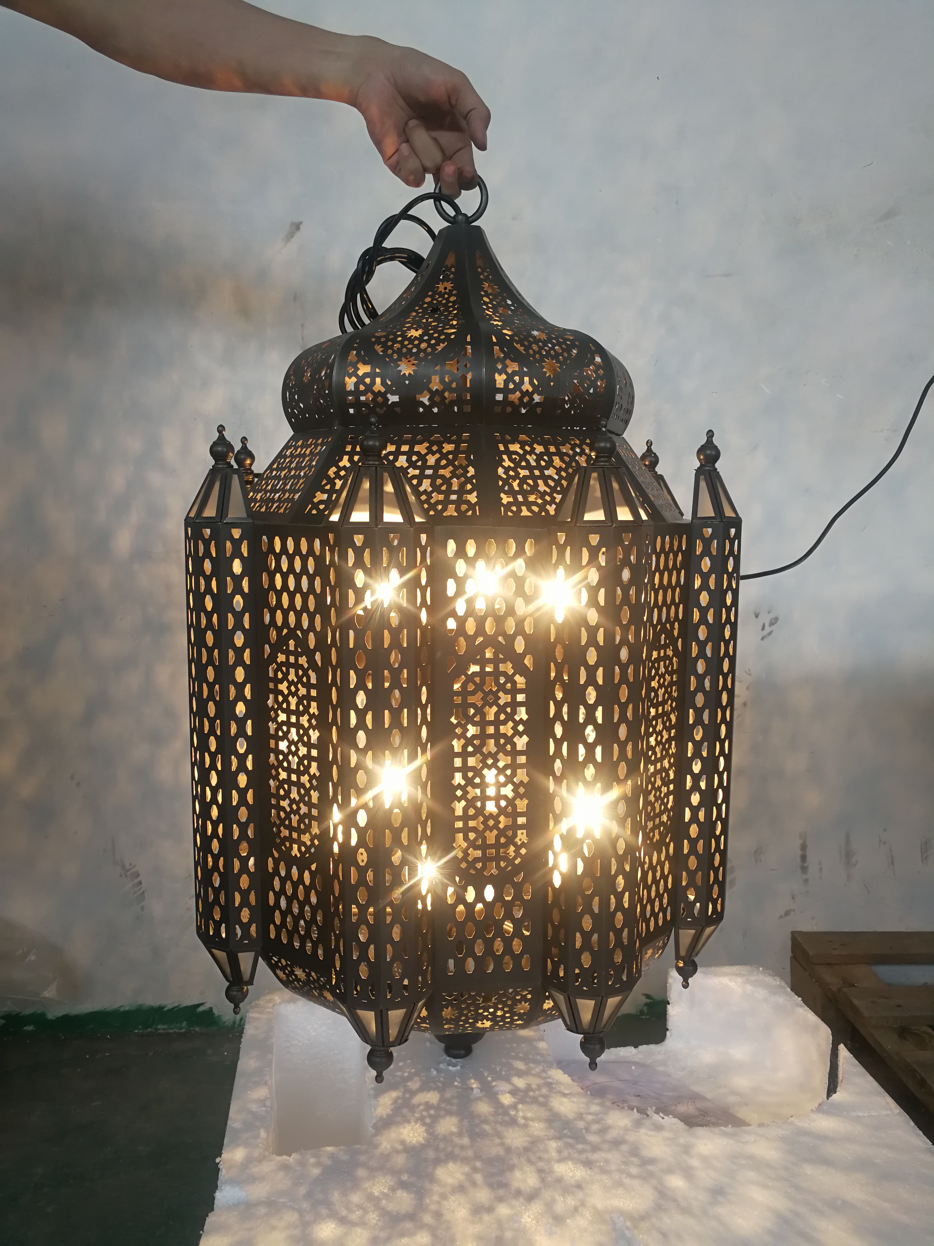 Elegant Design Arabic Style Decorative Brass Pendant Lamp (M0004-500)