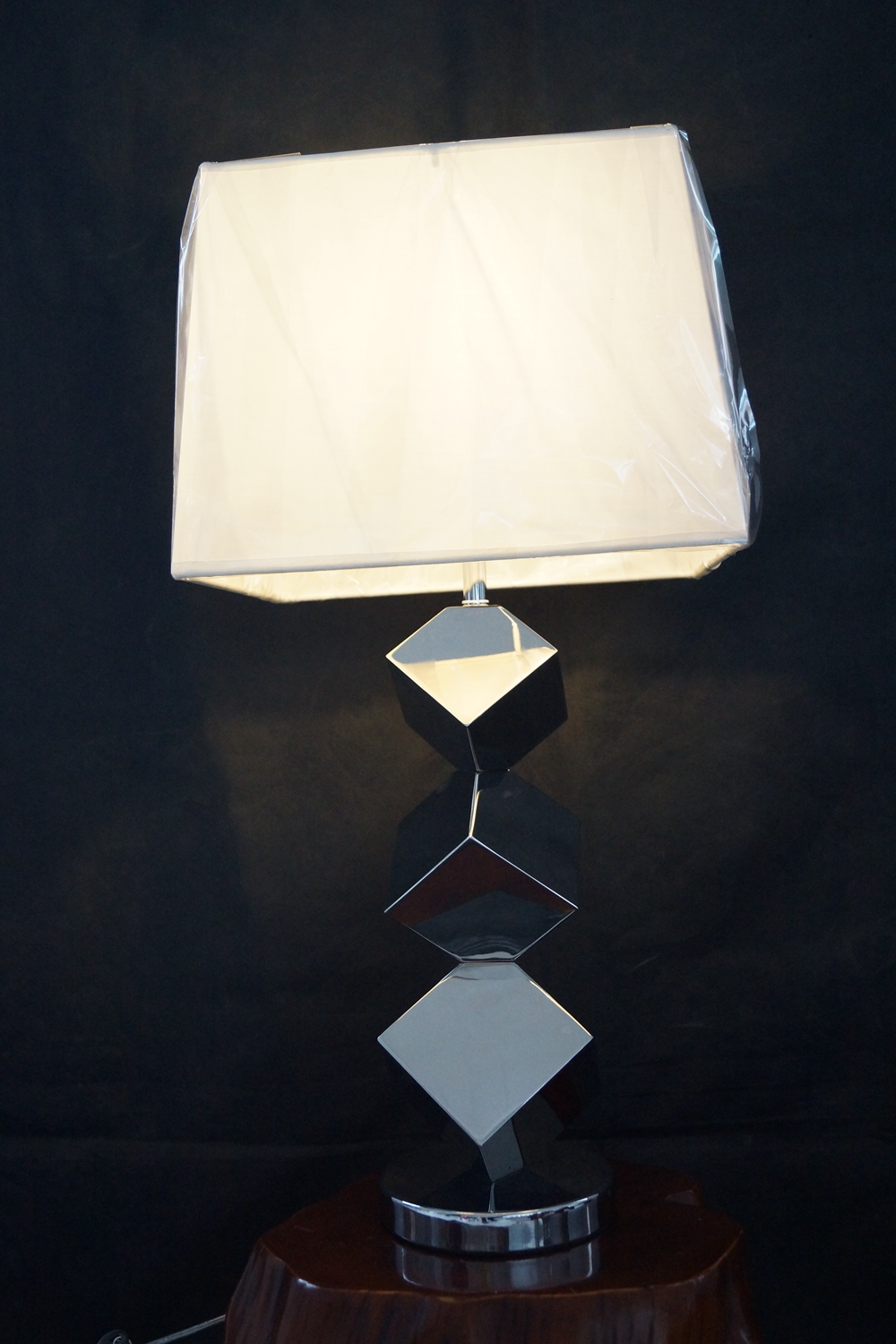 Hotel Project Customized Steel Table Lamp (BT-1020)