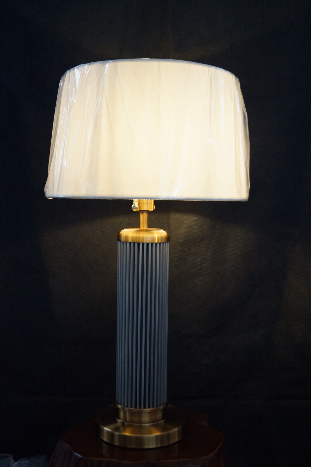 Home Decoration Fabric Modern Table Lamp (KAT6107)