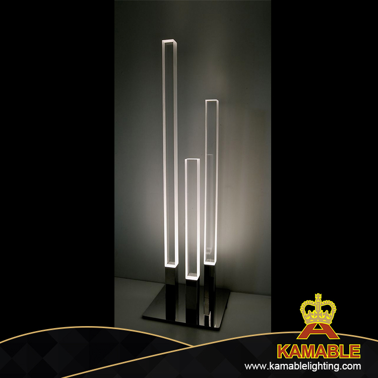 Indoor Metal Glass Decorative Floor Lamp (KPL1809)