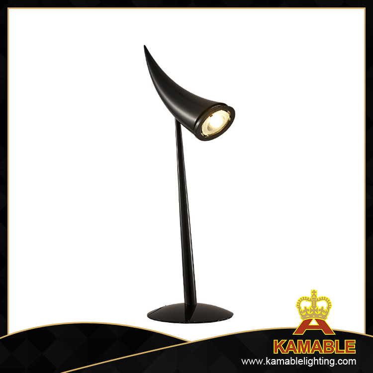 Decorative Carbon Steel Table Lighting (939T)
